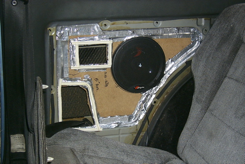 Passenger Area
          Speaker